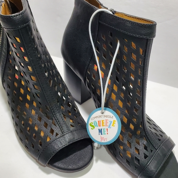 NWT JellyPop Terrence Caged Open Toe Ankle Boots 3" Heel Black Womens Size 8 - Picture 11 of 15